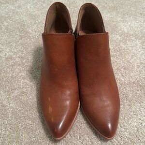 Frye women’s size 10 heeled booties cognac color worn twice